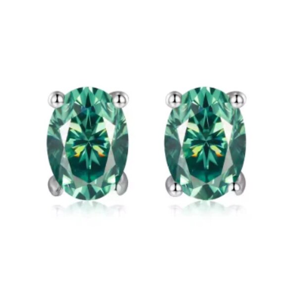 YunTong Jewelry 925 Silver Oval Moissanite Stud Earrings - 1 Carat VVS1 Color, G - Picture 1 of 2